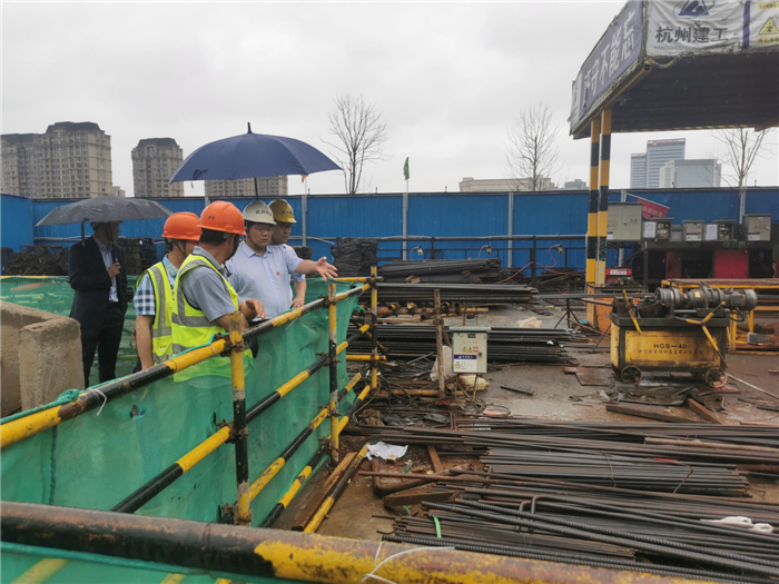 【党群园地】送技术进工地 为工程质量提升“加码”